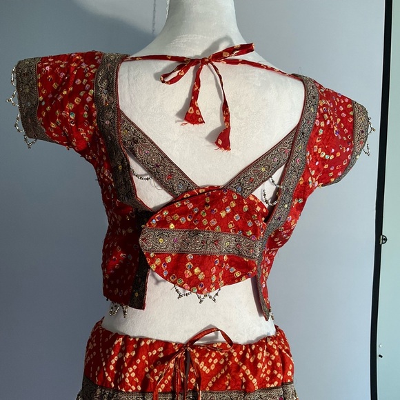 Vibrant Dopamine Bollywood Outfit in a Stunning Array of Colors, Hand Made - Picture 3 of 16